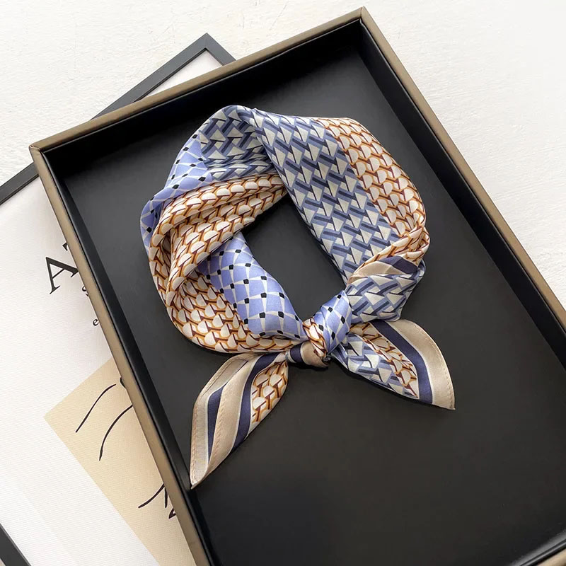 女性用シルクスカーフ,春のプリント,本物のショール,正方形, - Scarf Silk Square のレビューと価格