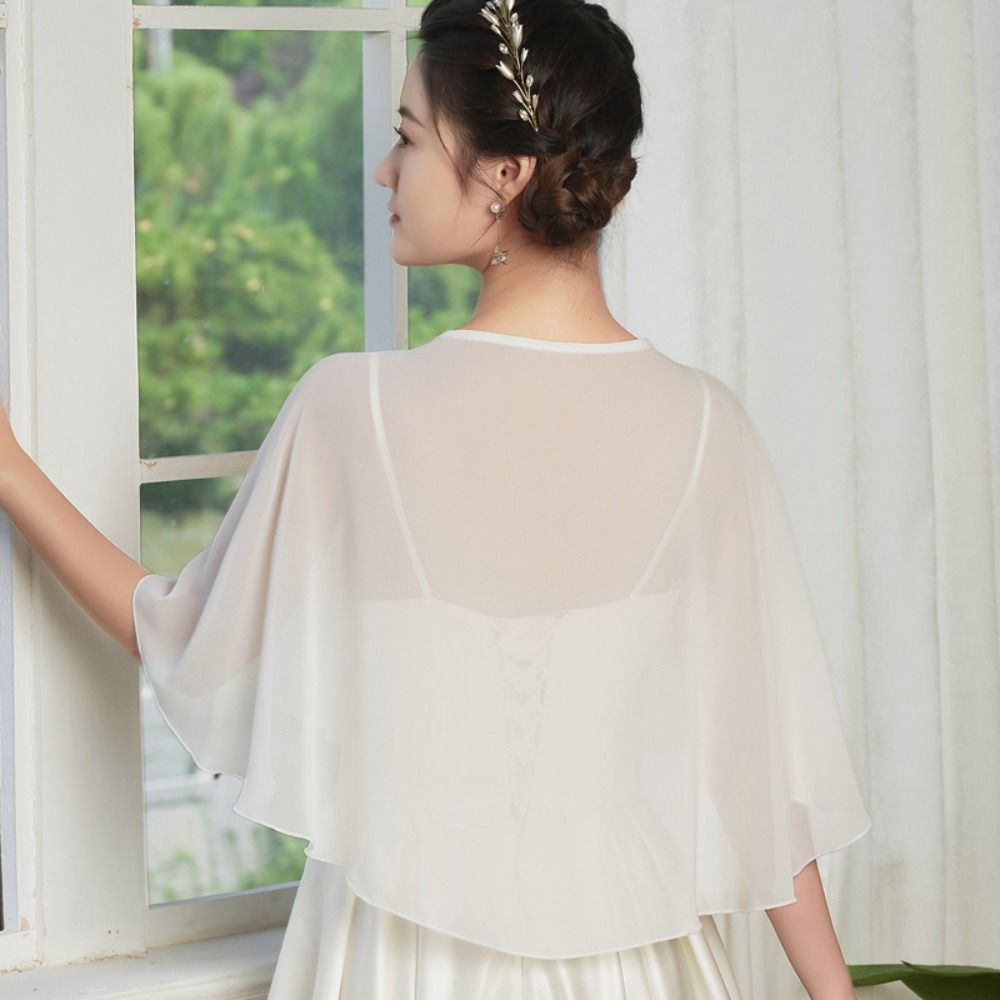 ヴィンテージ風、透け感のあるシフォン素材のケープ。軽量でエレ - Stole Wedding Shawl のレビューと価格